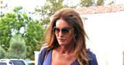 Caitlyn Jenner w niebieskiej sukience: dobrze wygląda?
