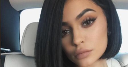 KyShadow czyli paleta cieni do powiek od Kylie Jenner
