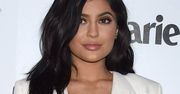 Kylie Jenner cała w bieli na imprezie w Nowym Jorku. Wybrała kreację ulubionego projektanta