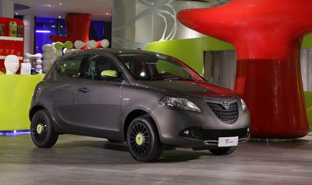 Lancia Ypsilon Elefantino '14: modny mieszczuch