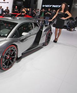 Lamborghini Veneno: materiał na plakaty