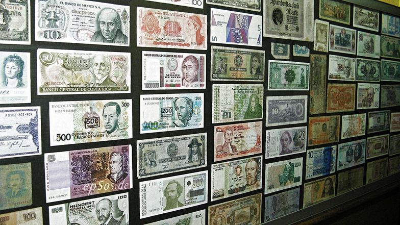 waluty, banknoty