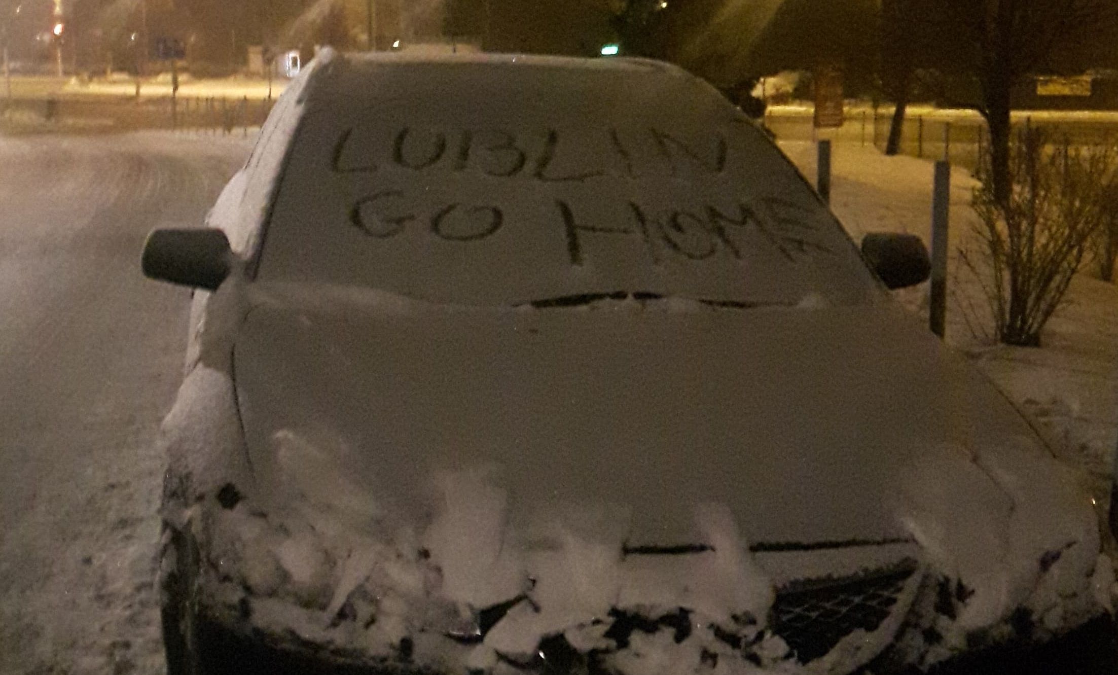 Samochód na lubelskich rejestracjach najwidoczniej komuś przeszkadzał
