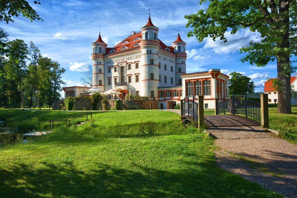 Postaw na wypoczynek w miejscu, które wygląda jak z bajki