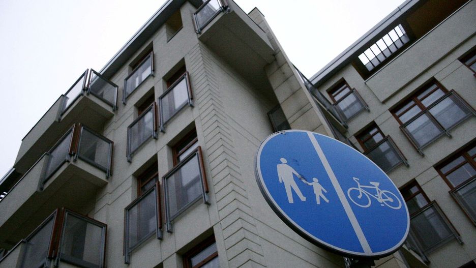 Dziecko wypadło z balkonu w Wilanowie