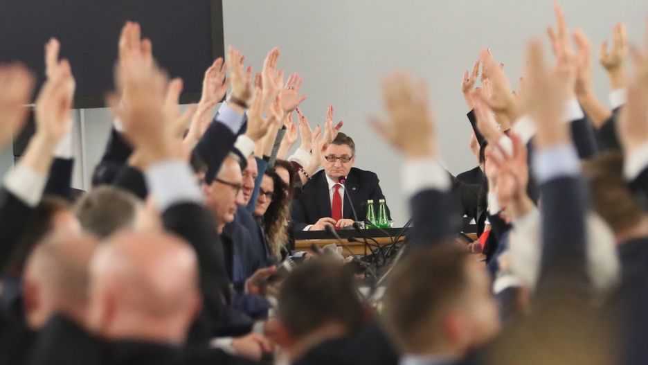 Sondaż pokazuje preferencje wyborców poszczególnych partii