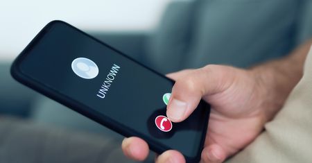 Nie odbieraj telefonu, bo stracisz!