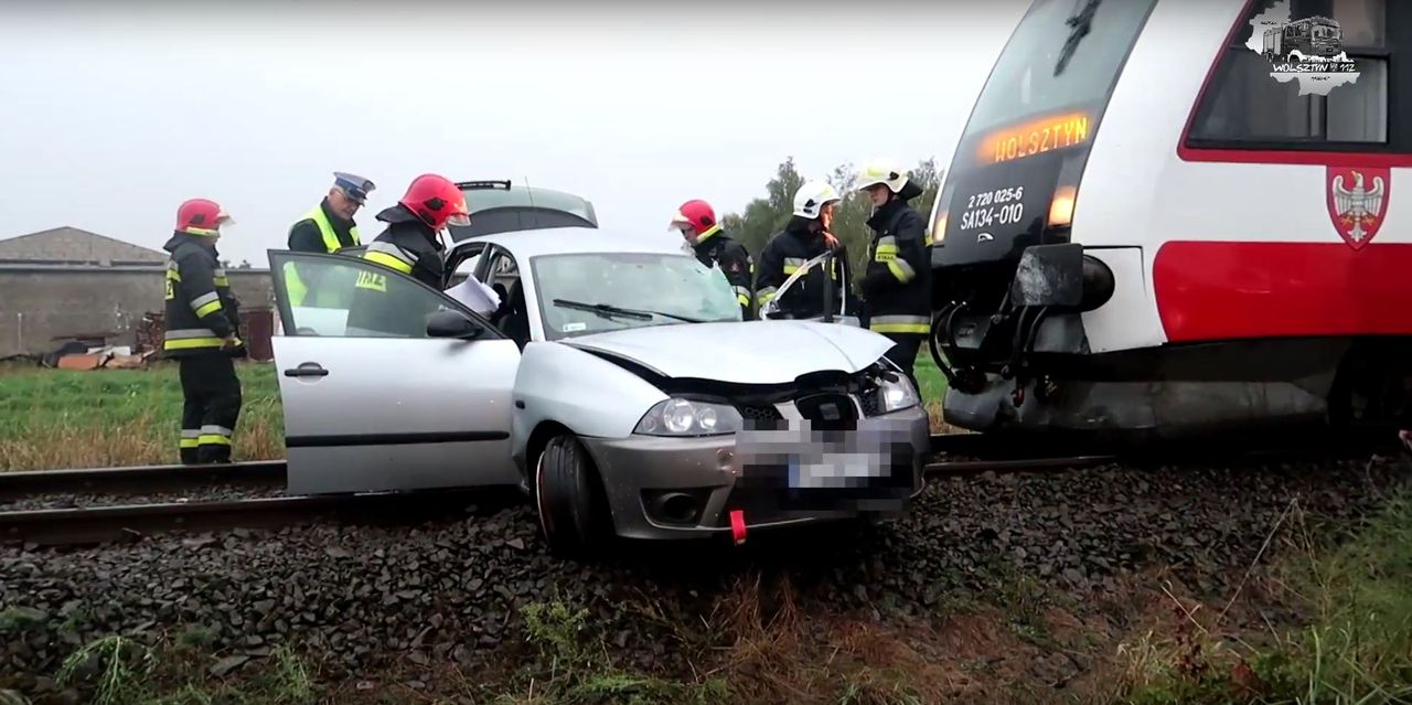 Wolsztyn. Wypadek na przejeździe kolejowym. Wśród rannych dziecko