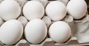 Tak rozpoznasz dobre jajka. Zwróć uwagę na ten niepozorny symbol