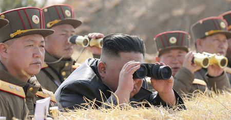 Korea Północna przeprowadziła kolejne testy rakietowe. Wystrzelono pociski
