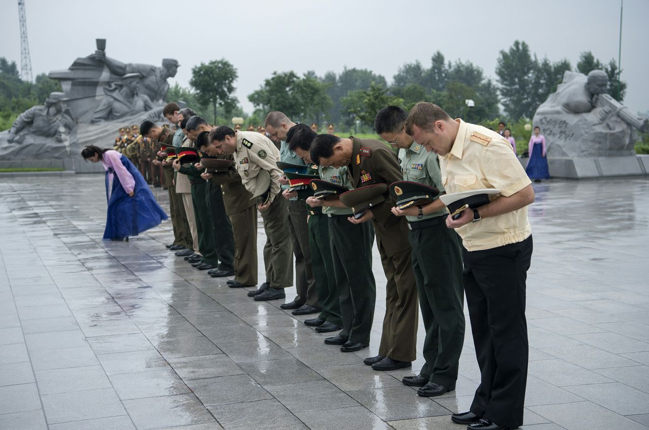 Tak kraj Kim Dzong Una świętuje zwycięstwo nad USA