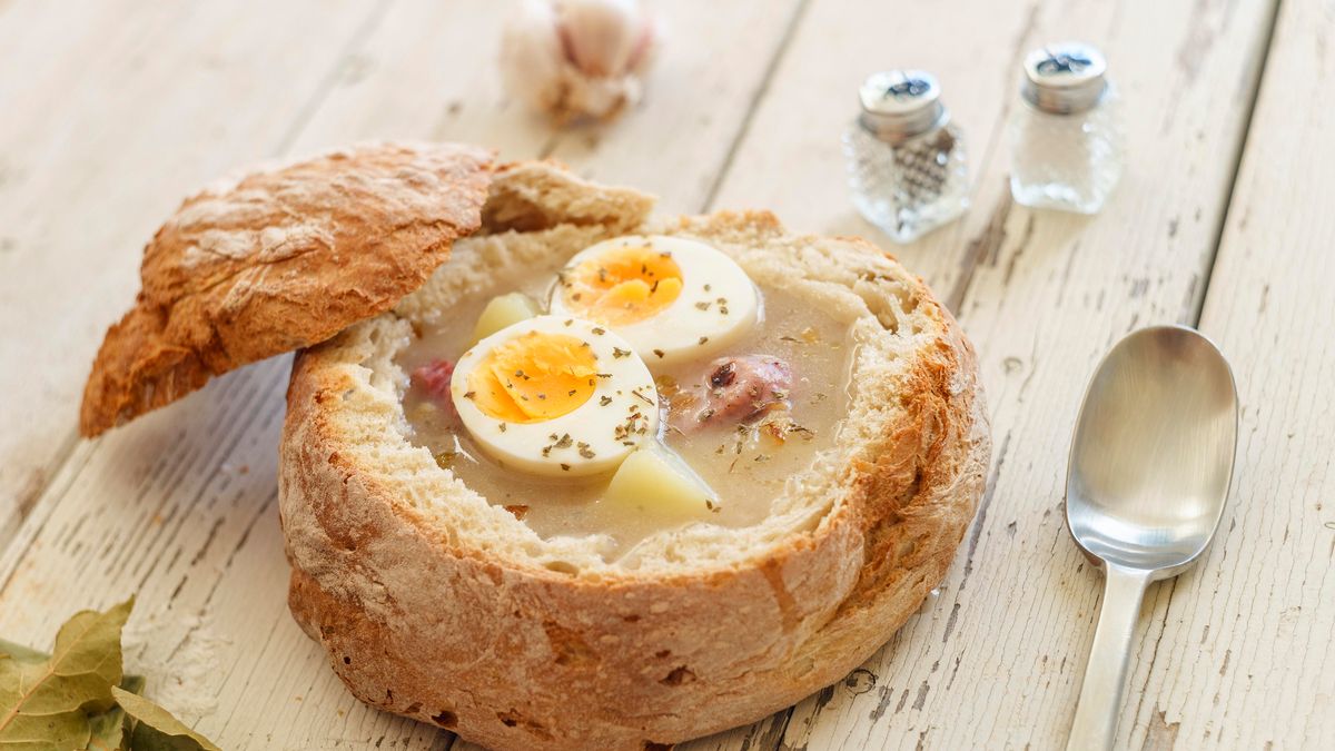 Tradycyjny żurek i barszcz biały