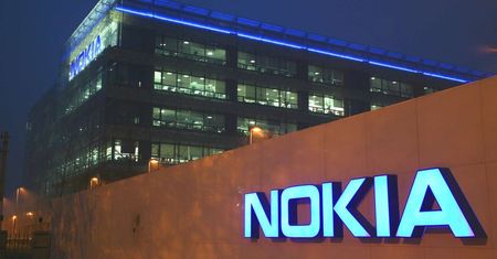 Nokia dostanie 500 milionów euro pożyczki na sieć 5G