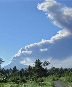 Wulkan grozi erupcją - ewakuowano tysiące ludzi