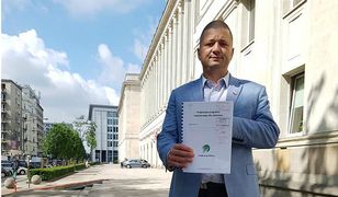 Pan Marcin oddał mocz do badania. W próbce wykryto pozostałości chwastobójczego glifosatu