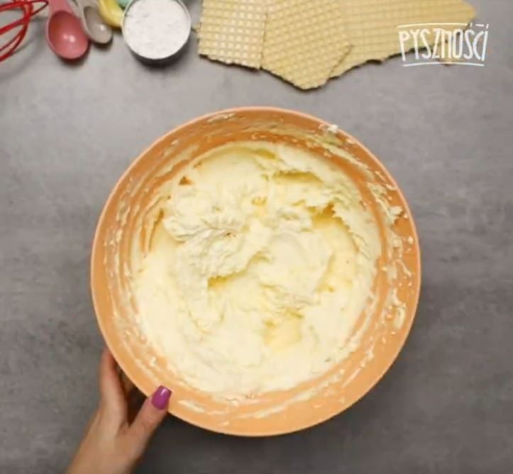 Wafle z masą mleczno-kakaową- Pyszności