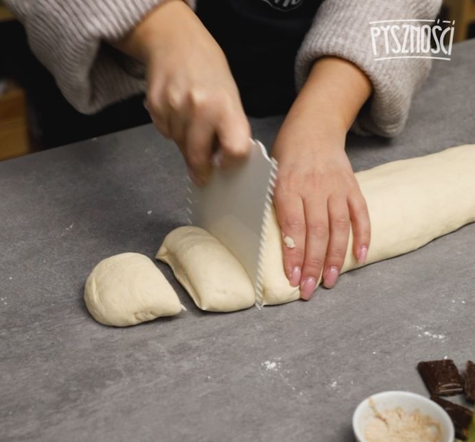 Turecki słodki chlebek- Pyszności