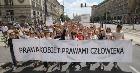 Marsz Godności: To jest ostatni dzwonek dla kobiet w Polsce!