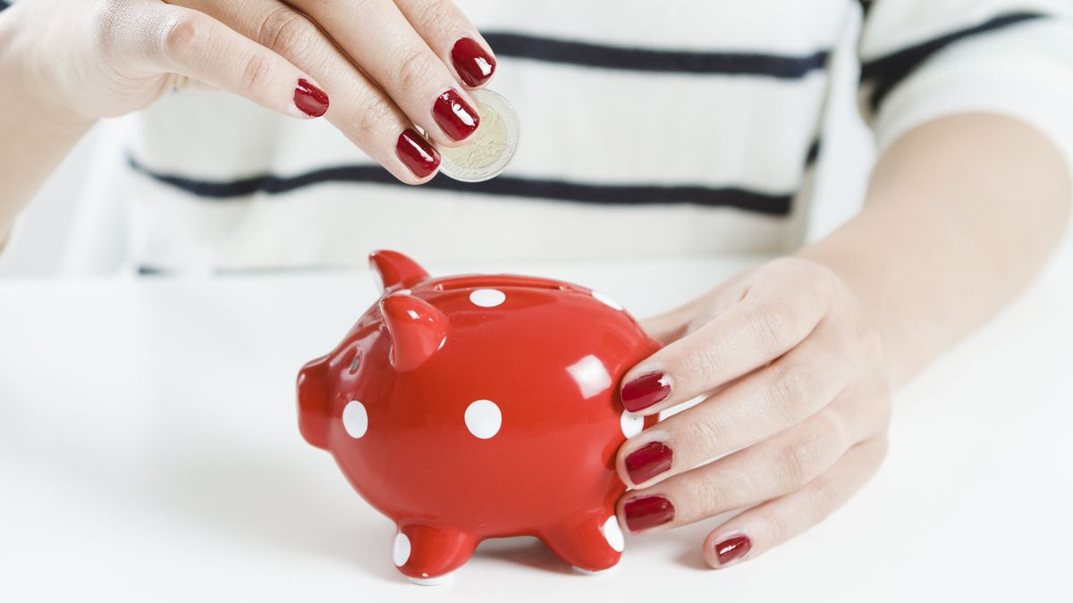 Większość Polaków deklaruje, że... oszczędza. Takiej sytuacji jeszcze nie było