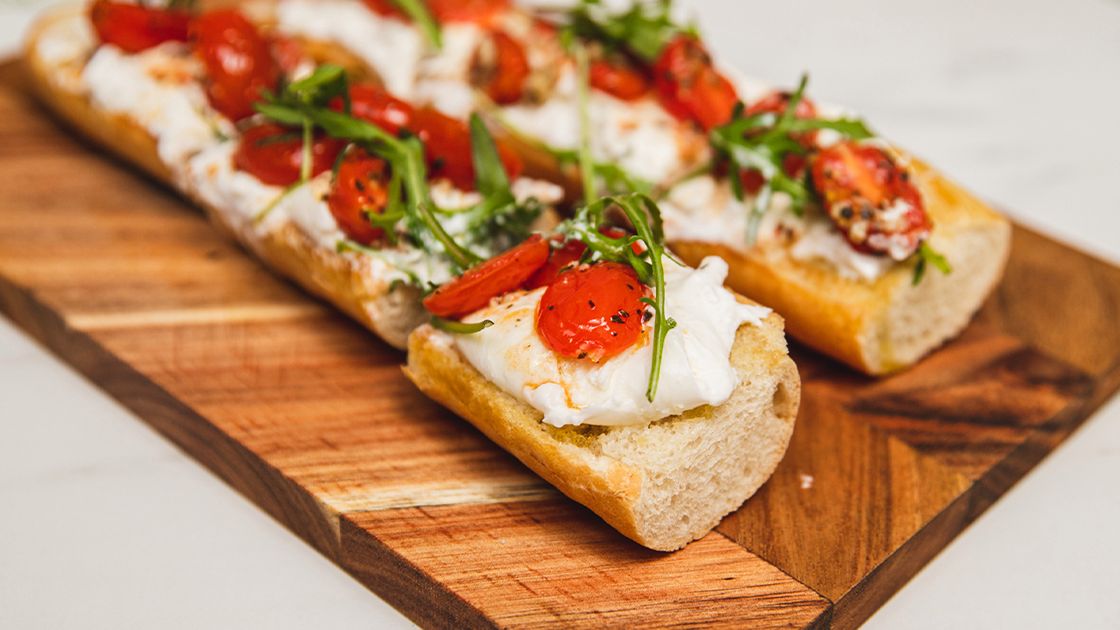 Grzanki z burratą- Pyszności