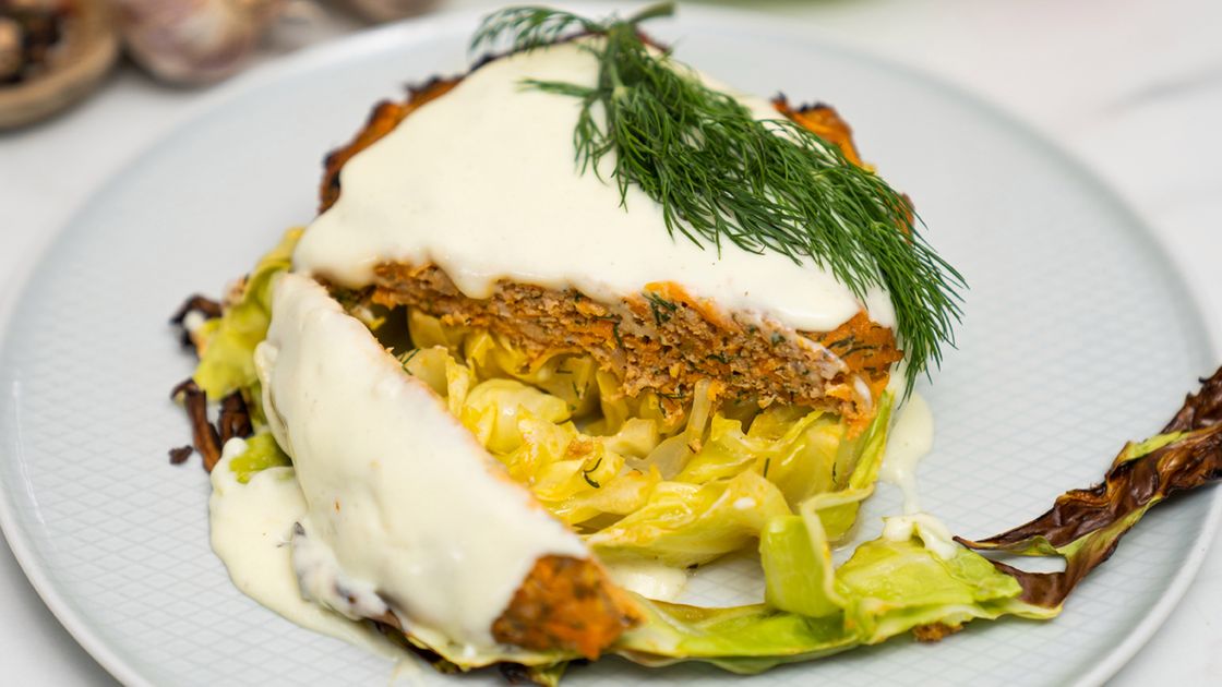 Kotlety na młodej kapuście- Pyszności