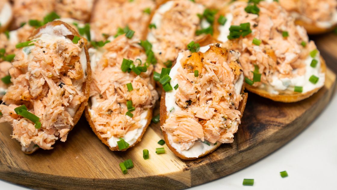 Łódeczki z pieczonym łososiem- Pyszności