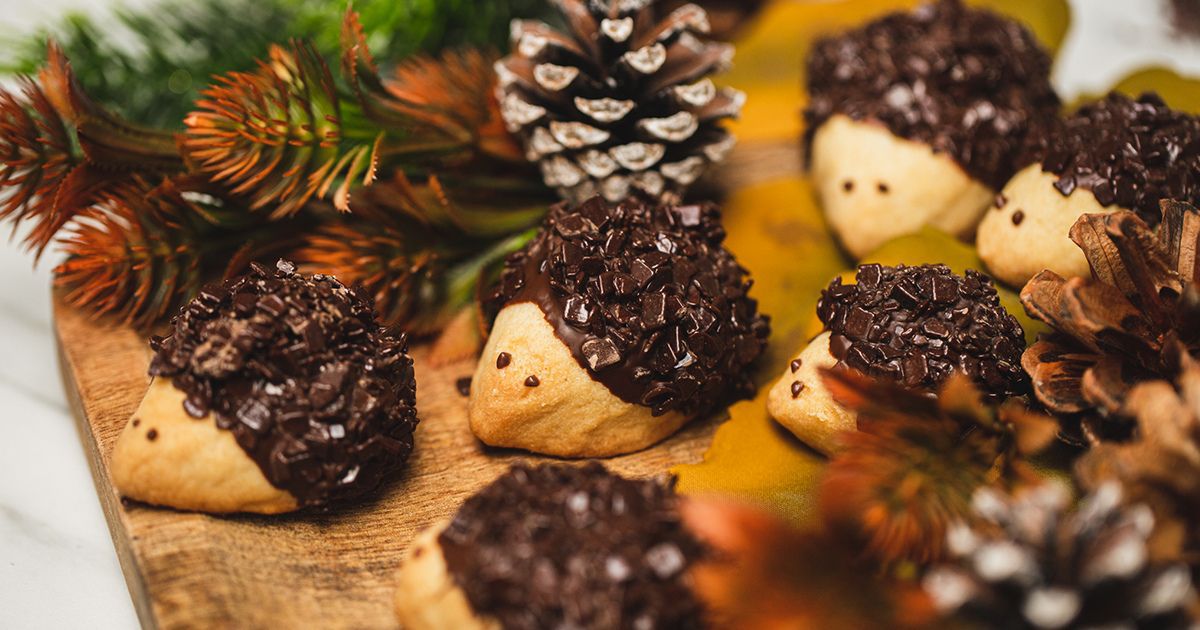Urocze ciastka jeżyki w jesienno-zimowym wydaniu. Nie tylko dzieci je pokochają