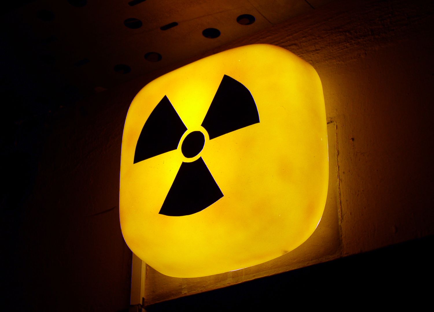 Symbol radioaktywności