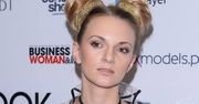Sarsa w płaszczu przeciwdeszczowym i z duńskimi trollami w kieszeniach na Look Of The Year [zdjęcia]