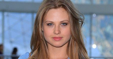 Anna Karczmarczyk prezentuje swoje wdzięki w bikini. WOW! Co za ciało!