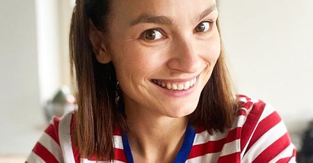 Ciężarna Anna Starmach pochwaliła się rozkosznym zdjęciem. "Rośniemy jak na drożdżach"