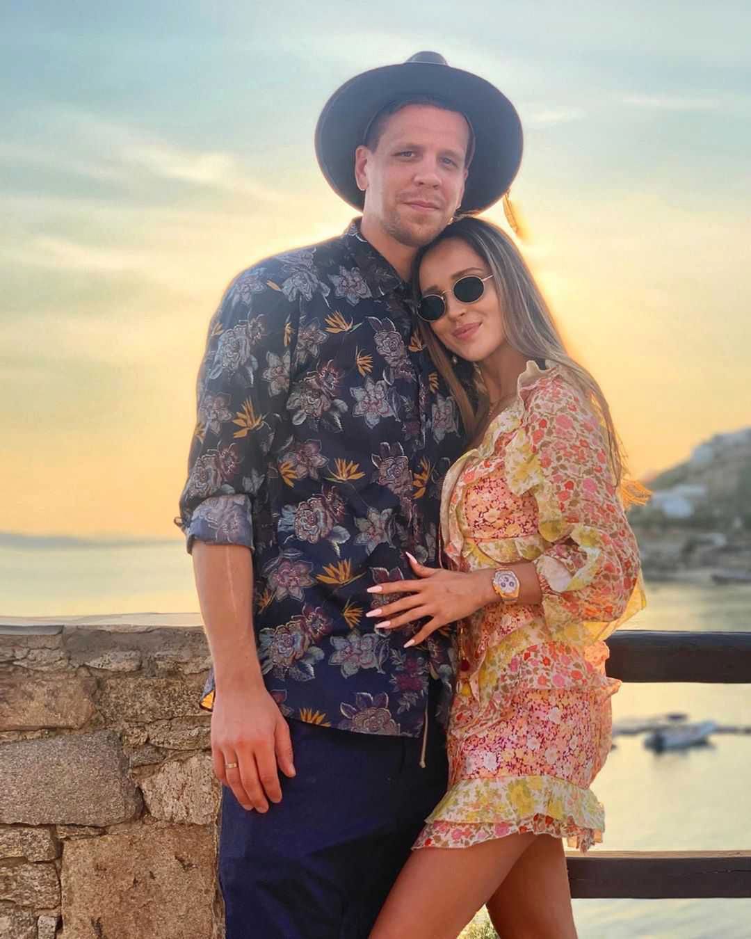 Marina Łuczenko i Wojtek Szczęsny w Grecji