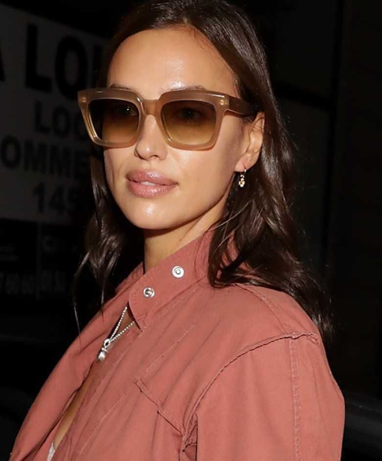 Irina Shayk na Paris Fashion Week 2019 w stylizacji od Isabel Marant