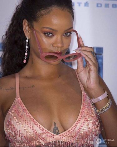 Rihanna jak brazylijska tancerka samby