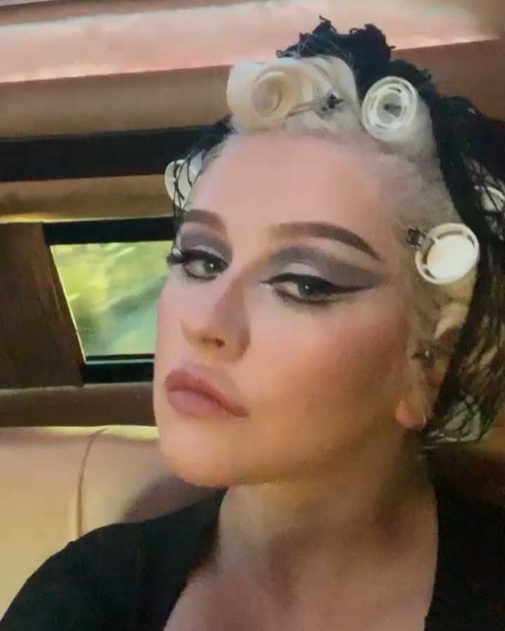 Christina Aguilera przesadziła z wypełniaczami
