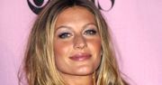 Gisele Bundchen powiększyła sobie piersi i ukryła je pod dziwnym płaszczem...[wideo]