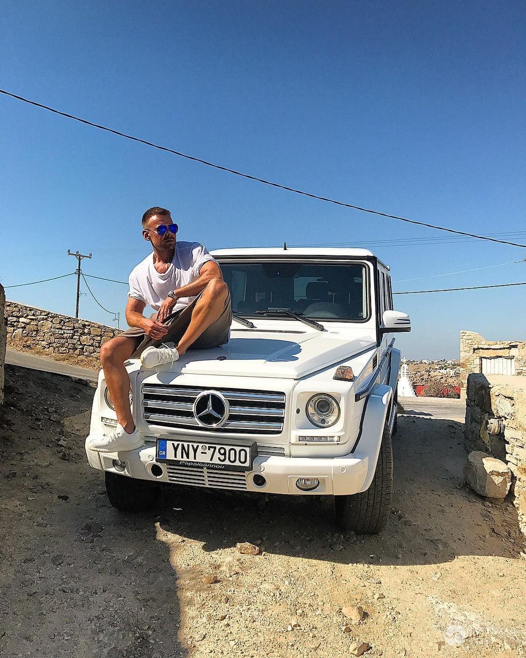 Joanna Krupa w obłednych strojach kąpielowych i Dawid Woliński na wakacjach w Mykonos gdzie przypadkowo spotkali Sarę Boruc i Marine Łuczenko