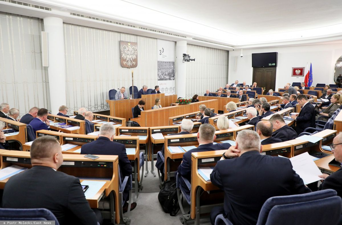 Senat. Andrzej Duda i senatorowie niezrzeszeni zabrali głos w przerwie obrad