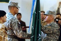Gen. Dan McNeil przejmuje dowództwo sił NATO w Afganistanie