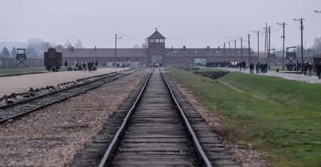 Chciał mieć na pamiątkę część Auschwitz. Amerykanin zatrzymany