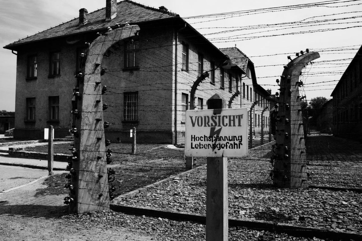 Międzynarodowy Dzień Pamięci o Ofiarach Holokaustu. Rocznica wyzwolenia obozu Auschwitz-Birkenau