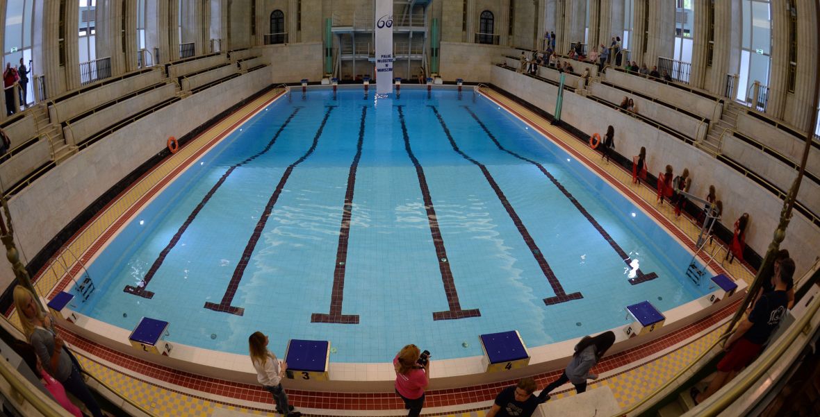 Maj 2015 roku. Po blisko dwuletnim remoncie oddano do użytku basen w Pałacu Młodzieży w PKiN 