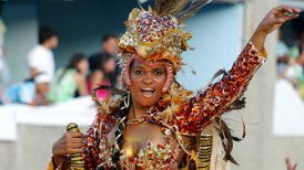 Tancerka grupy Beija Flor