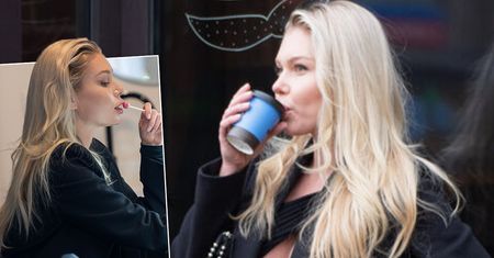 Gorąca Martyna z "Hotelu Paradise" zmysłowo pieści lizaczek u kosmetyczki. Potem sprawiła sobie jeszcze jedną przyjemność, a wszystko sfotografowali paparazzi