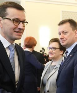 LOT ma puszczać filmy o papieżu. Poseł PiS pisze do premiera Mateusza Morawieckiego