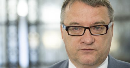 Marek Biernacki ostro o SOP. "Kierowcy są niedouczeni i nie umieją jeździć"