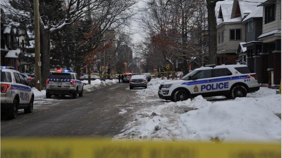 Trwają poszukiwania napastnika