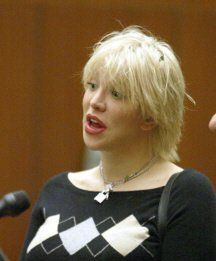 Courtney Love pobiła fana