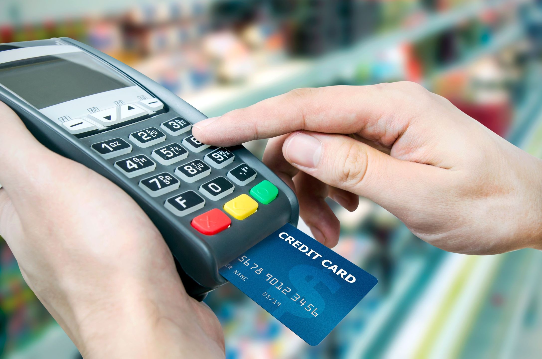 8 banków zaplanowało na weekend przerwy techniczne.