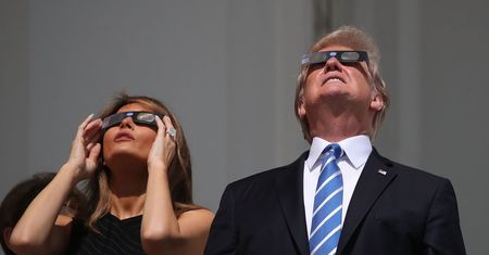 Znamy szczegóły z sypialni Trumpów. Nic dziwnego, że im się nie wiedzie!